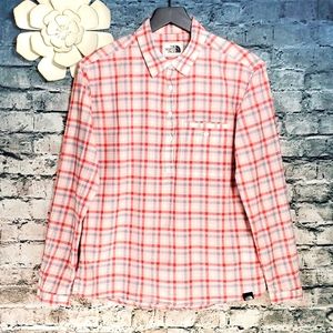 The North Face | Boho Gorpcore Regular Fit Quarter Button-Up Red Plaid Shirt